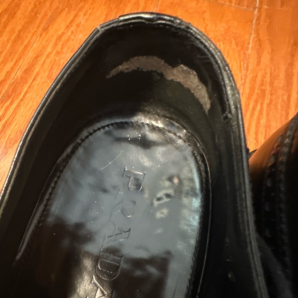 Prada Shoes - Picture 4 of 10